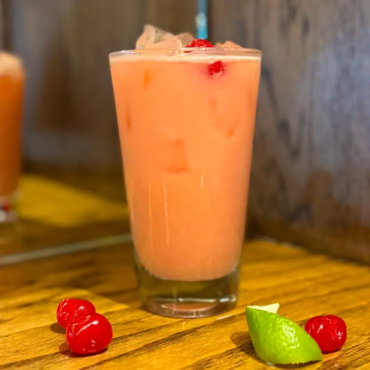 Peach designer mocktail at Morton's Tavern in Fort Worth